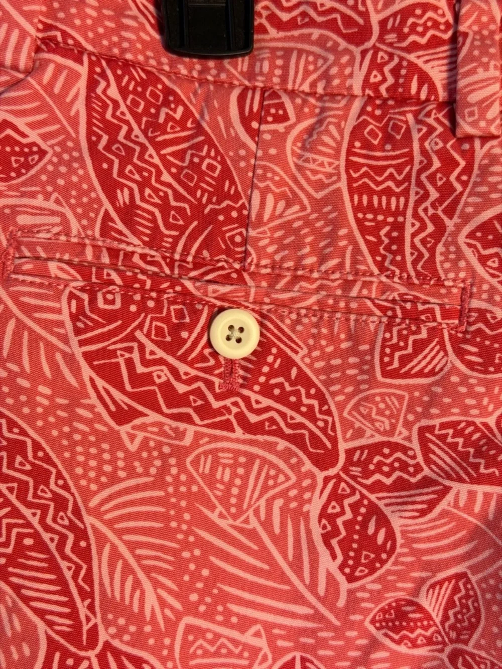 Vineyard Vines 7 “ Breaker Shorts - Picture 3 of 8